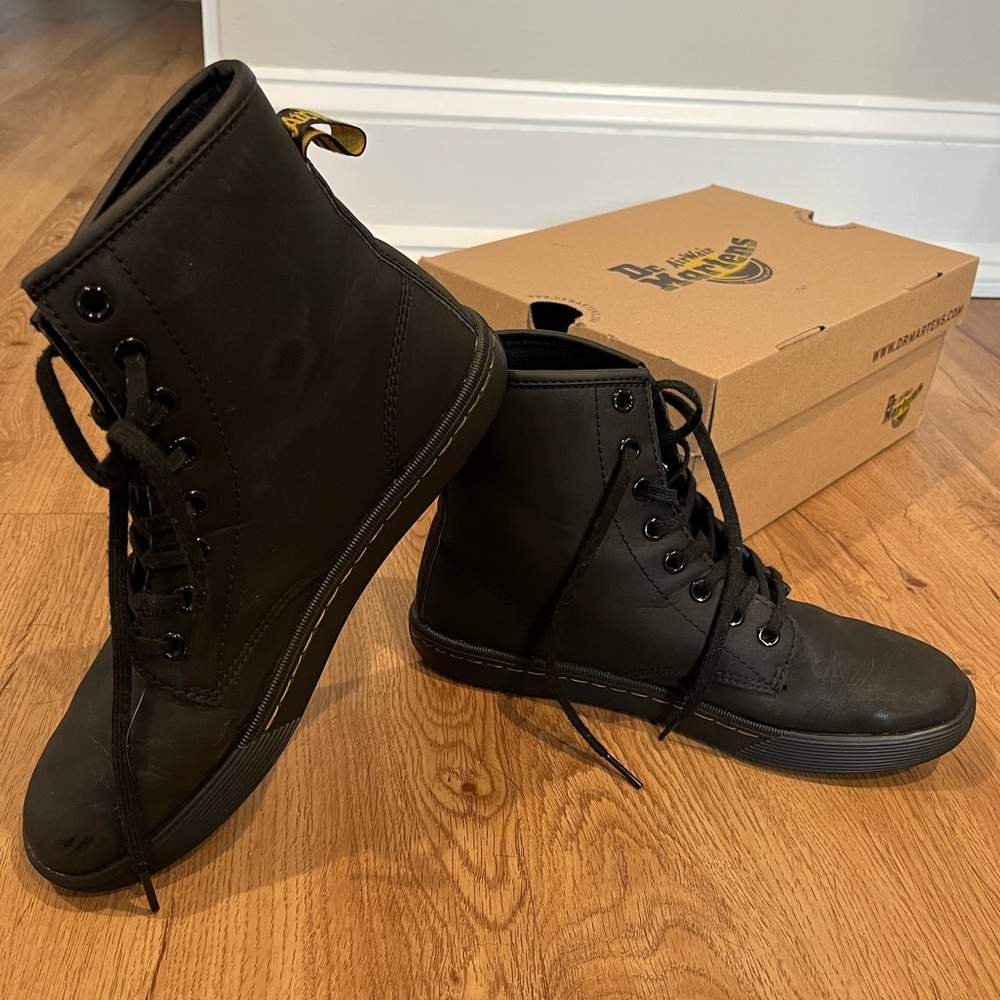 DOC MARTENS Dr. AirWair Vegan Leather Sneaker Boots size 7 Men’s